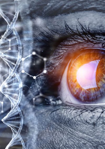 Nahaufnahme eines Auges mit DNA-Doppelhelix als Symbol für das persönliche Sehprofil